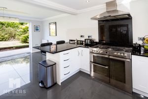 Photo 16- click for photo gallery